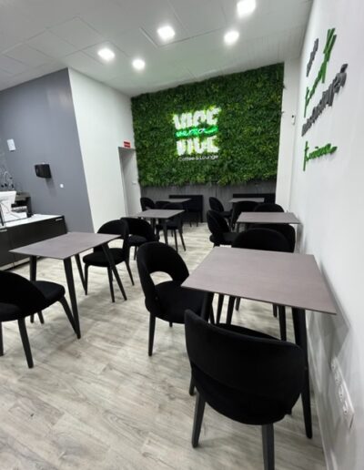 Viceversa Coffee & Lounge  